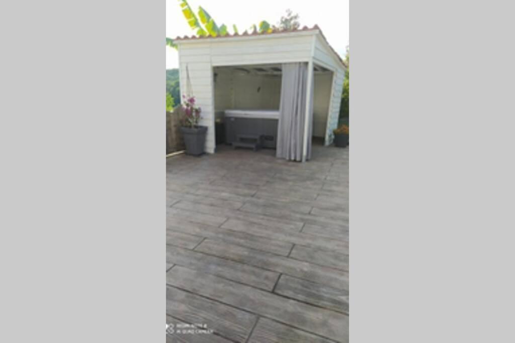 Appartement Tout Confort Au Calme Avec Jacuzzi Mouguerre Dış mekan fotoğraf